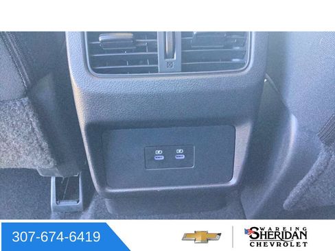 Used 2025 Nissan Rogue SV AWD/4WD image 23