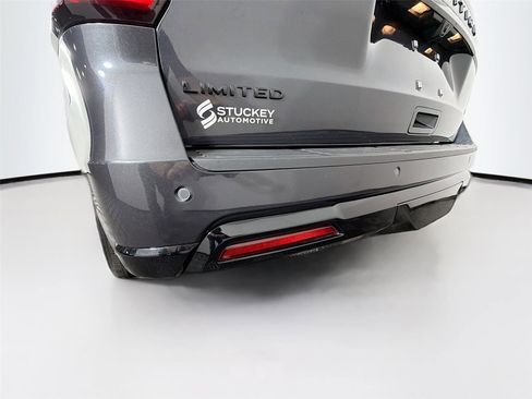 Used 2022 Ford Expedition Limited AWD/4WD image 37