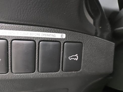 Used 2020 Mitsubishi Outlander SEL FWD image 31