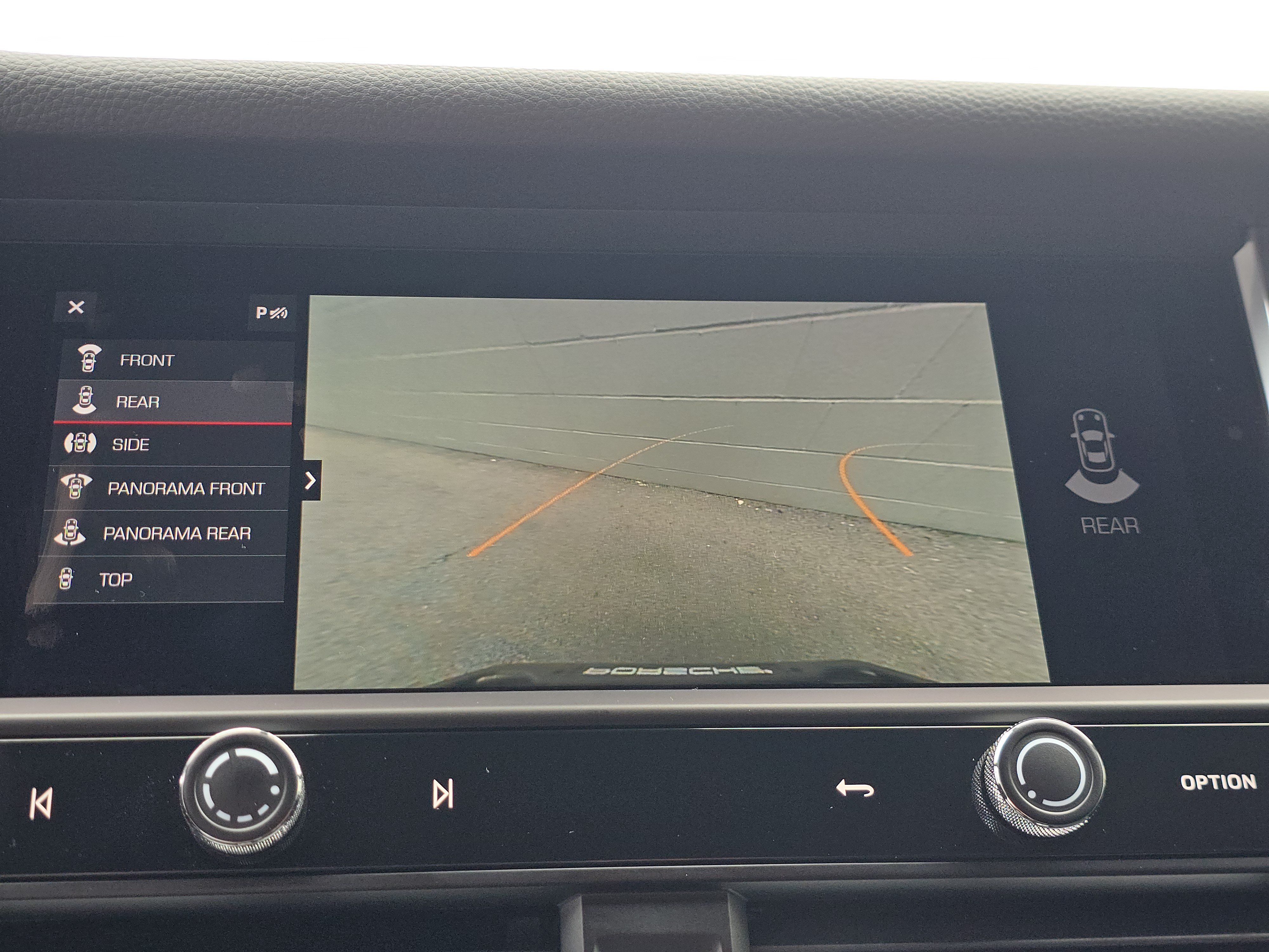 Certified 2026 Porsche Macan AWD/4WD image 28