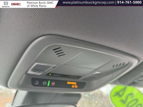 Used 2024 Chevrolet Malibu LT image 29