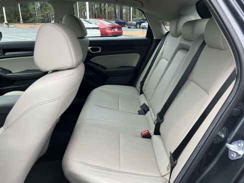 Certified 2024 Honda Civic EX-L image 32