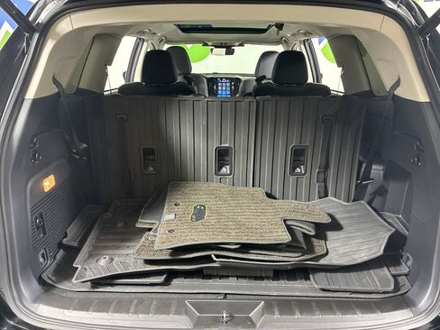 Used 2024 Subaru Ascent Onyx Edition AWD/4WD image 31