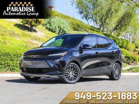 Used 2023 Chevrolet Bolt EUV LT w/ Comfort Package image 1