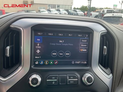 Used 2020 GMC Sierra 2500 SLT image 13