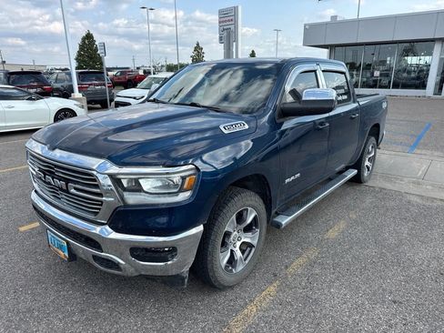 Used 2023 RAM 1500 Laramie AWD/4WD image 10