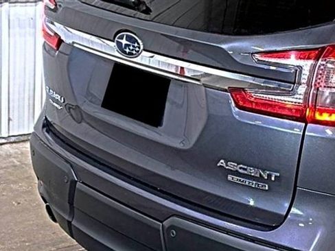 Used 2024 Subaru Ascent Limited w/ Technology Package AWD/4WD image 9