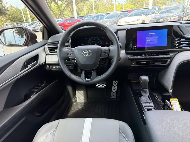 Used 2026 Toyota Camry SE FWD image 22