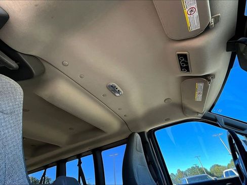 Used 2019 Chevrolet Express 3500 LT w/ LT Preferred Equipment Group image 22