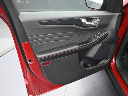 New 2025 Ford Escape ST-Line w/ Equipment Group 301A image 24