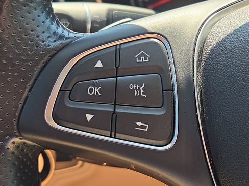 Used 2016 Mercedes-Benz C 300 4MATIC Sedan image 25