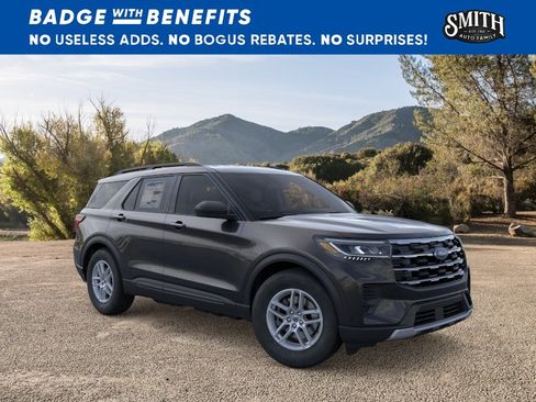 New 2026 Ford Explorer Active RWD image 8