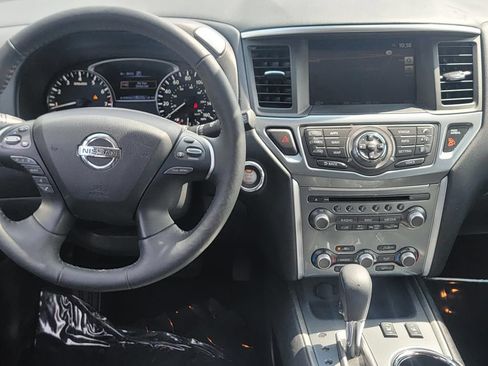 Used 2020 Nissan Pathfinder SL w/ Cargo Package AWD/4WD image 30