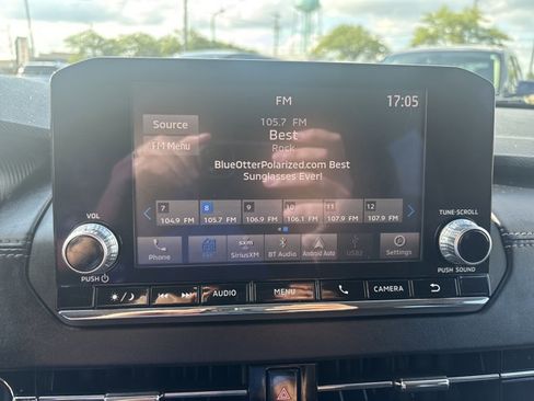 Used 2022 Mitsubishi Outlander ES image 18