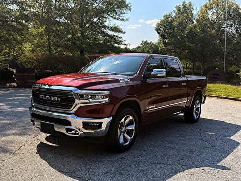 Used 2019 RAM 1500 Limited AWD/4WD image 1