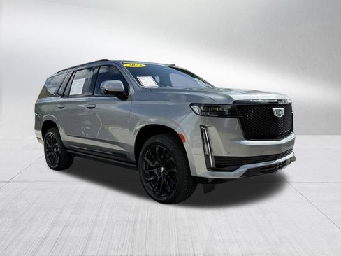 Used 2023 Cadillac Escalade Sport Platinum w/ LPO, ONYX Package AWD/4WD image 3