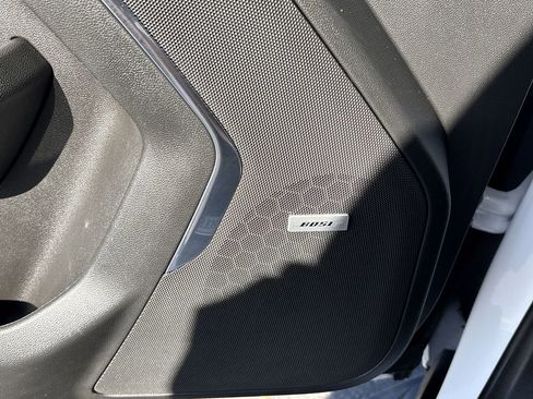 Used 2023 Chevrolet Tahoe LT w/ Luxury Package image 24