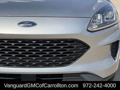 Used 2021 Ford Escape S FWD image 4