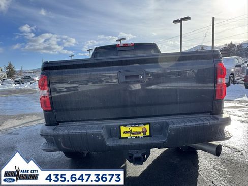 Used 2015 GMC Sierra 2500 Denali w/ Duramax Plus Package image 4