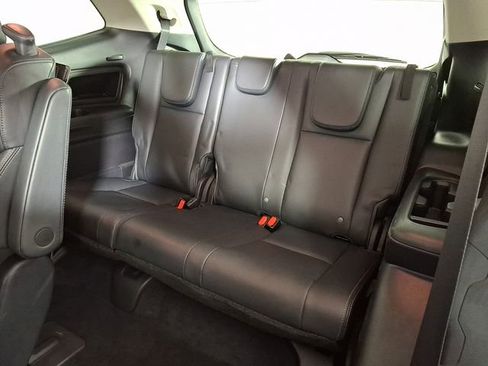 Used 2023 Subaru Ascent Limited w/ Technology Package image 14