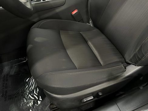 Used 2024 Nissan Altima 2.5 SV AWD/4WD image 12