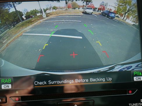 Used 2021 Subaru Ascent Touring image 27