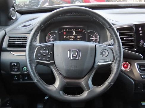 Certified 2023 Honda Passport EX-L image 18