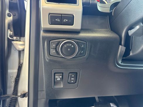 Used 2019 Ford F150 Lariat AWD/4WD image 28