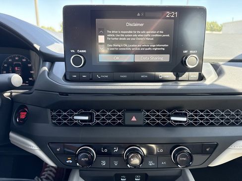 New 2025 Honda Accord SE image 24