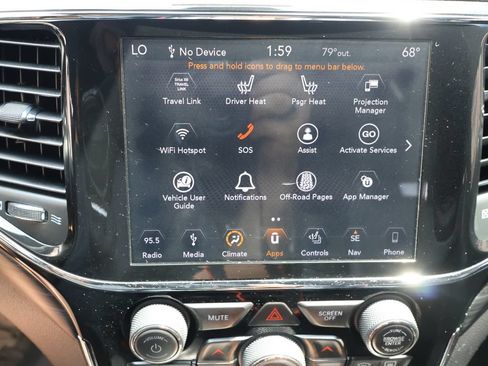 Used 2019 Jeep Grand Cherokee Altitude AWD/4WD image 20