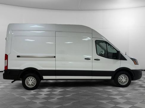Used 2024 Ford Transit 250 148 High Roof AWD image 5
