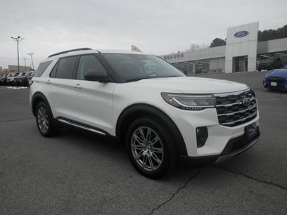 Certified 2025 Ford Explorer Active w/ Active Comfort Package