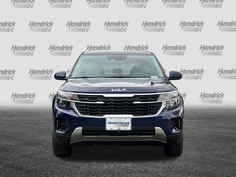 Used 2025 Kia Seltos LX image 10