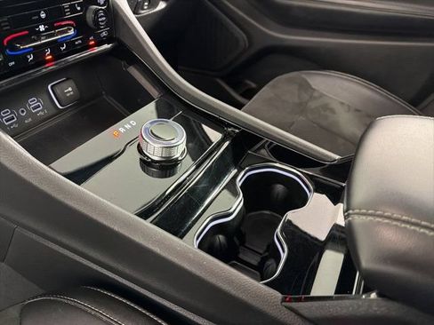 Certified 2023 Jeep Grand Cherokee Altitude AWD/4WD image 18