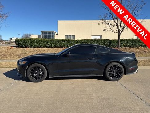Used 2017 Ford Mustang GT Premium w/ Equipment Group 401A image 3