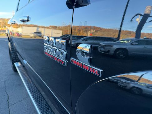 Used 2017 RAM 2500 Laramie image 12