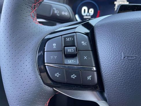 New 2026 Ford Explorer ST-Line w/ ST-Line Street Pack image 24