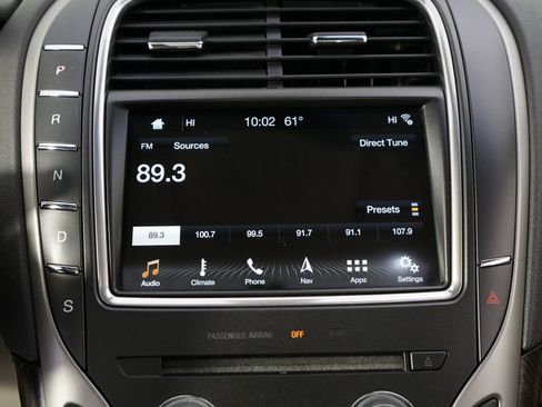 Used 2016 Lincoln MKX Reserve w/ Climate Package AWD/4WD image 28