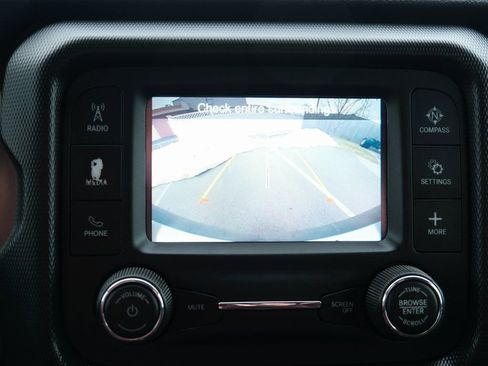 Used 2020 Jeep Wrangler Sport image 20