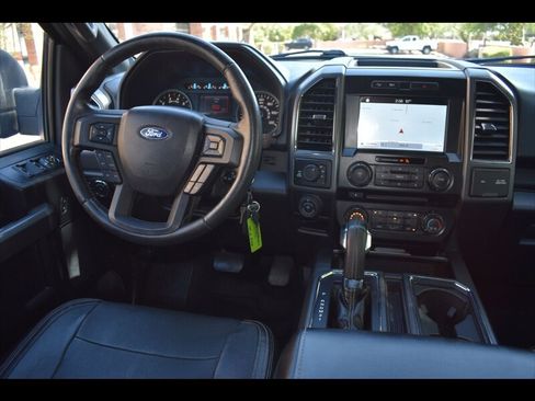 Used 2017 Ford F150 XLT w/ Equipment Group 302A Luxury AWD/4WD image 31