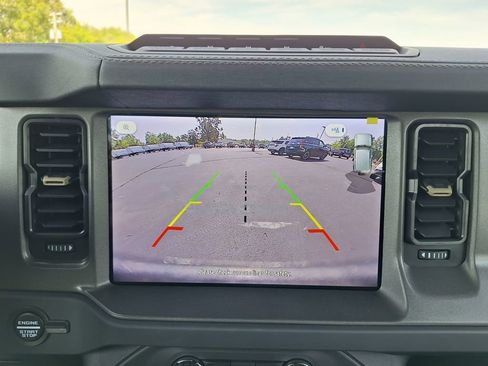 New 2025 Ford Bronco Badlands image 11