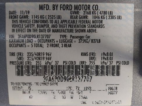 Used 2020 Ford Fusion Titanium AWD/4WD image 33