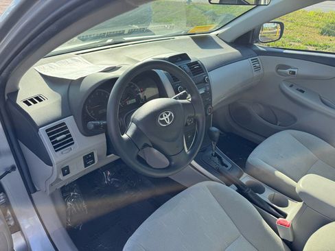 Used 2013 Toyota Corolla LE Special Edition image 11