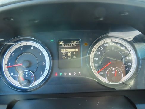 Used 2018 RAM 1500 Express w/ Black Ram 1500 Express Group image 28