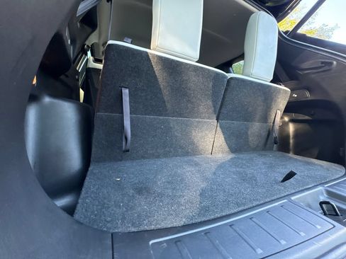Used 2024 Mitsubishi Outlander SEL AWD/4WD image 49