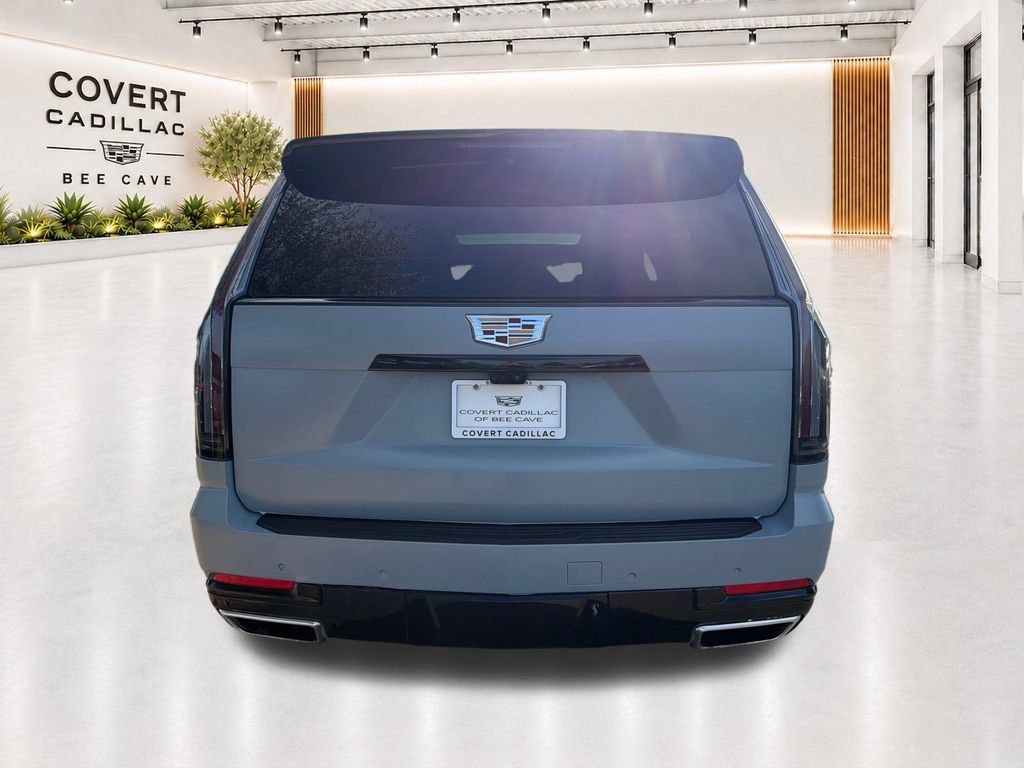 Used 2025 Cadillac Escalade ESV Premium Luxury AWD/4WD image 9