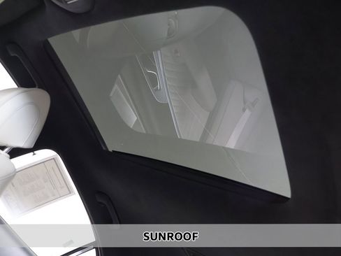 Used 2023 Genesis G70 3.3T w/ Sport Prestige Package image 4