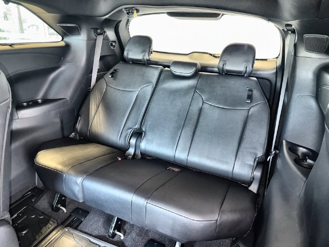 New 2026 Toyota Sienna XLE Woodland Edition AWD/4WD image 24