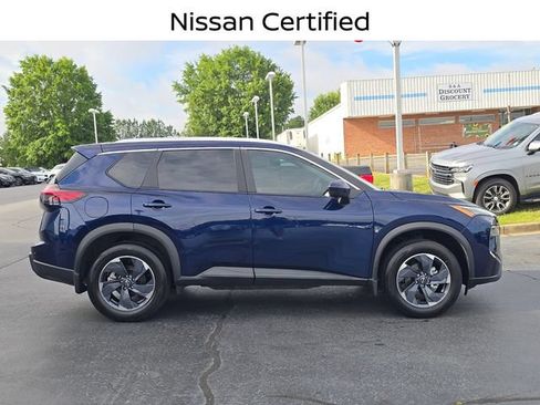 Certified 2024 Nissan Rogue SV w/ SV Premium Package FWD image 2