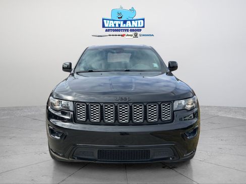 Certified 2020 Jeep Grand Cherokee Altitude image 8